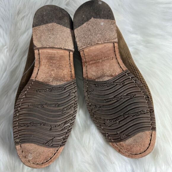 Tommy Bahama Felton Tan Perforated Leather Loafers Sz 8.5D - Picture 5 of 6